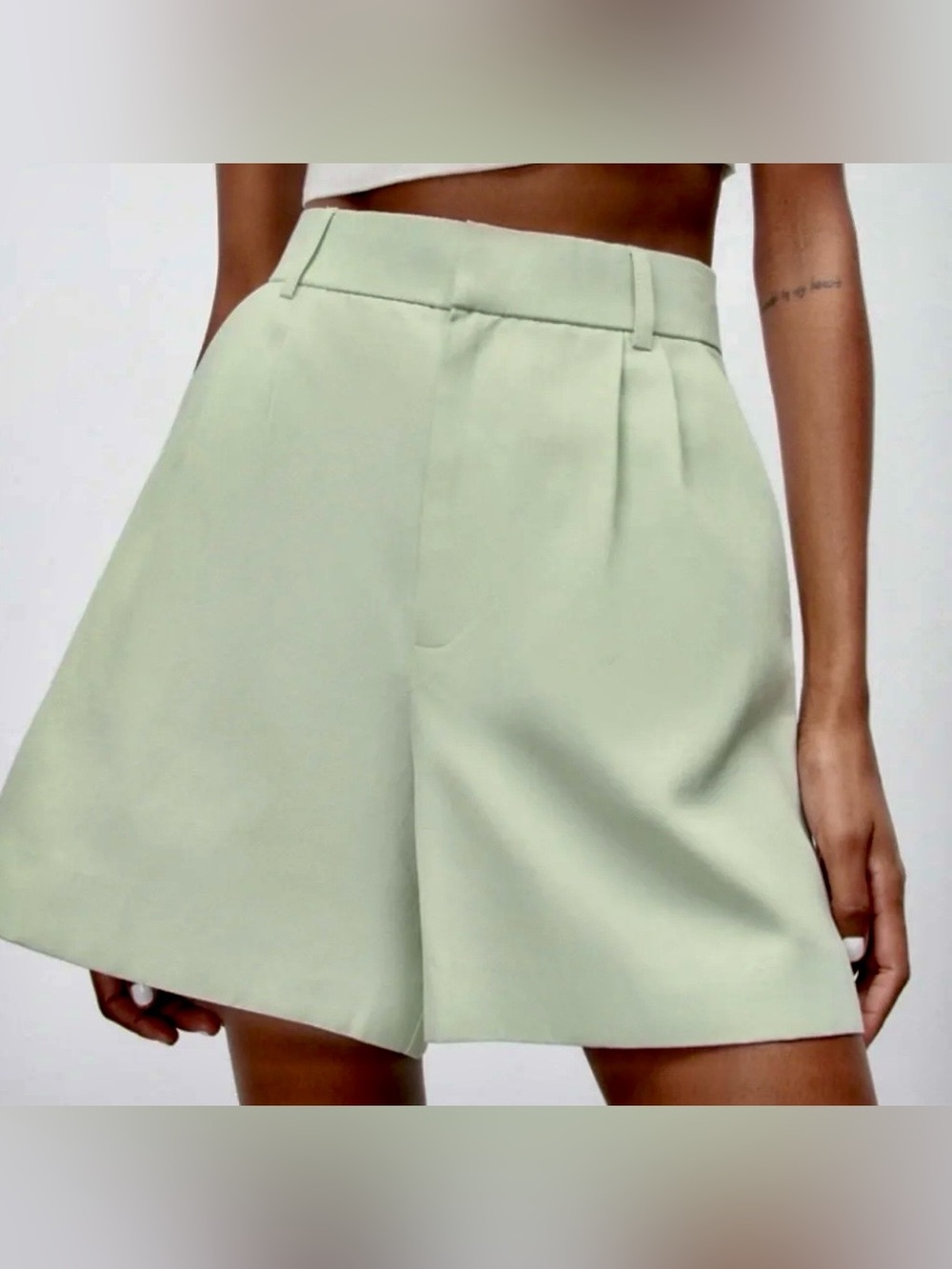 Zara Linen Shorts Women’s Size L